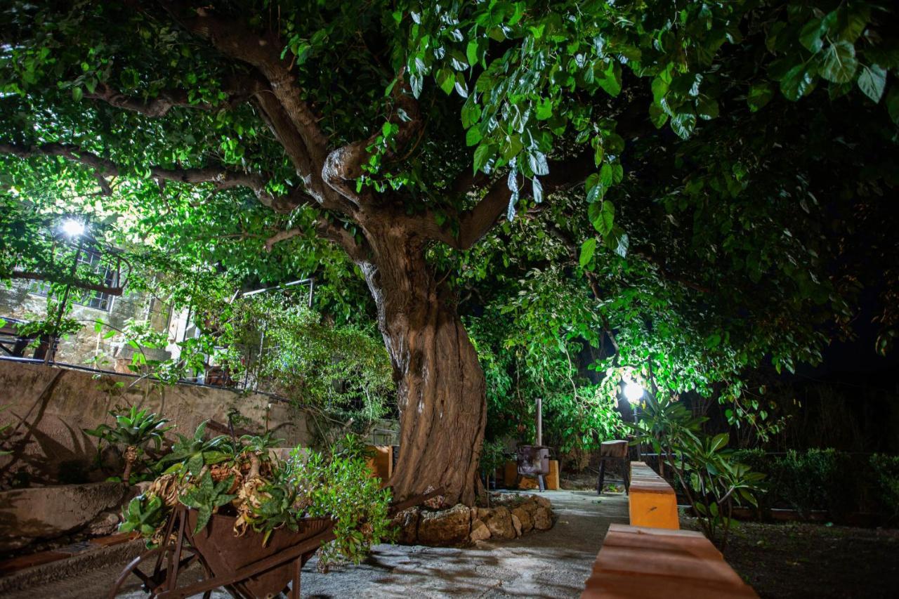 Casa Vacanze Fondaco Di Scillato Scillato  Exterior foto