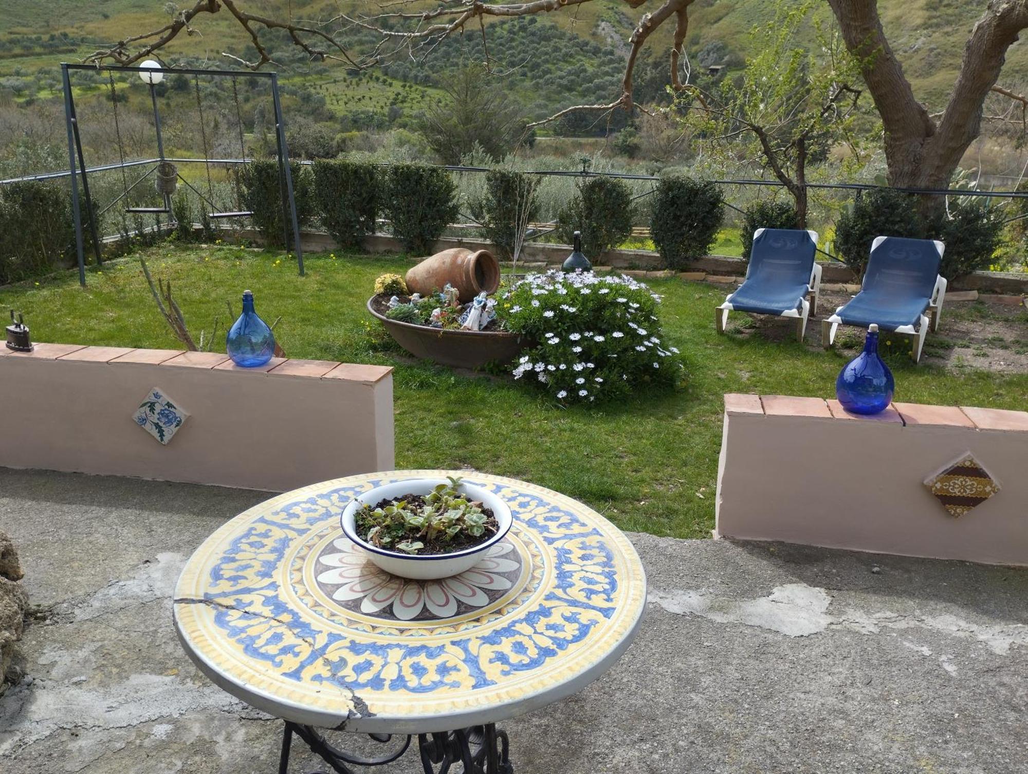 Casa Vacanze Fondaco Di Scillato Scillato  Exterior foto